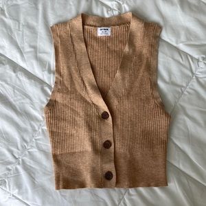 Cotton On vest
